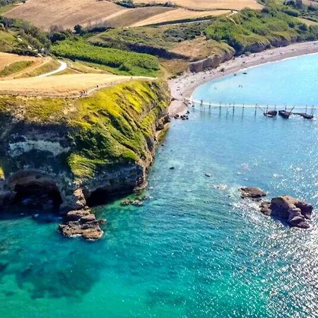 House Aragona Nyaraló Cupello